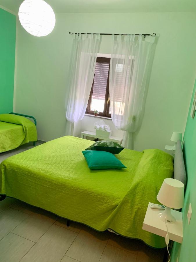 B&B Pascale กัสเตลลาบาเต ภายนอก รูปภาพ